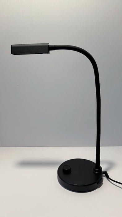 Ideal-Lume™ Mk2 v2 Desk Lamp (2025 New Version) - MediaLight Bias Lighting