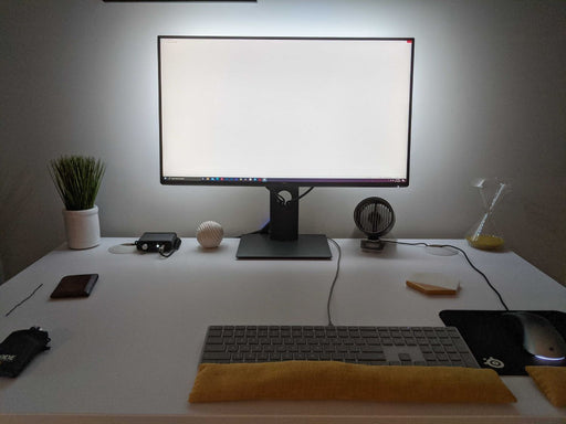 MediaLight Mk2 Eclipse 1 Meter (Fir Computer Displays) - Bias Lighting.com vun MediaLight Bias Lighting